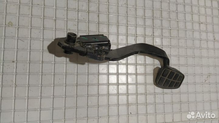 Педаль тормоза Ford Galaxy