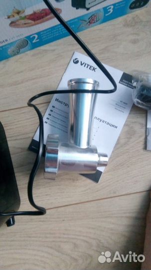 Продам электромясорубку