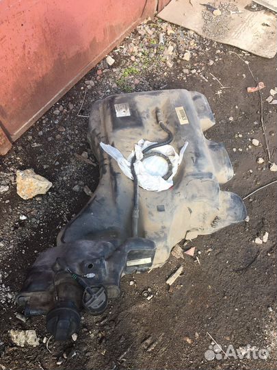 Бак топливный Audi A6 1999