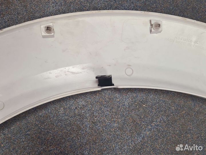 Расширитель арки крыла заднего левого L200 2006-20