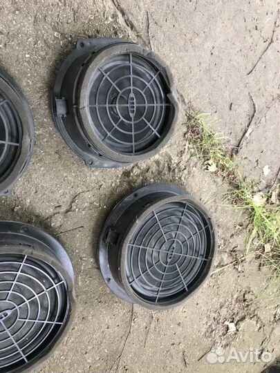 Динамик Audi Q5 a4 a5 задний