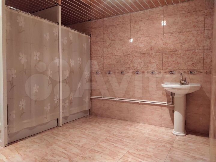 Комната 12,3 м² в 4-к., 2/2 эт.