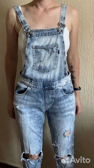 Комбинезон женский