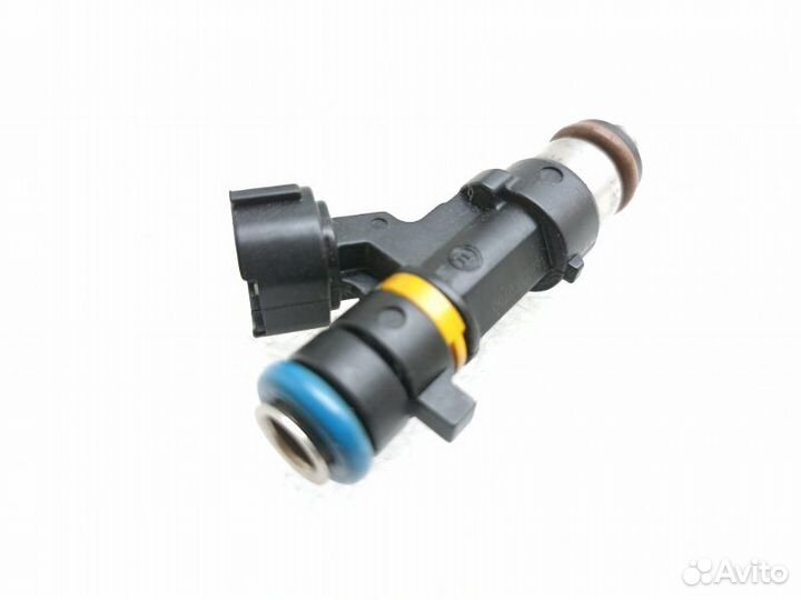 Форсунка топливная Infiniti M35 Y50 3.5 VQ35 2007