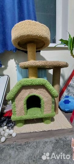 Домик для кошки с когтеточкой