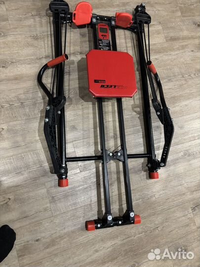 Гребной тренажер Leco