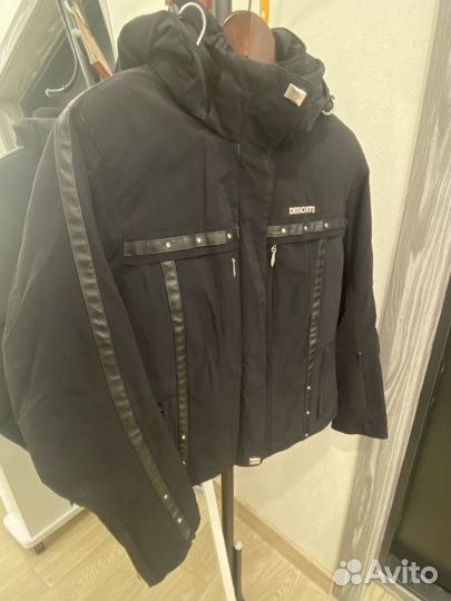 Горнолыжная куртка женская 42 44