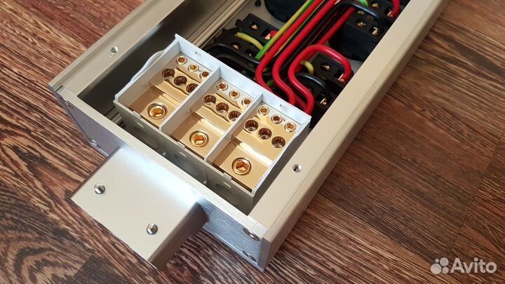 Распределитель для выделенной линии