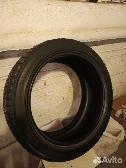 Yokohama Ice Guard F700Z 245/45 R19 102Q