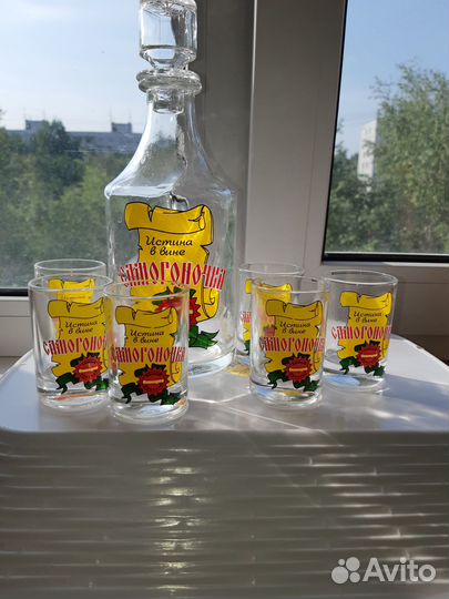 Графин и 6 рюмок