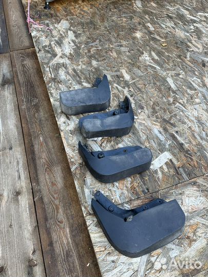 Брызговики audi q7 4m оригинал б/у