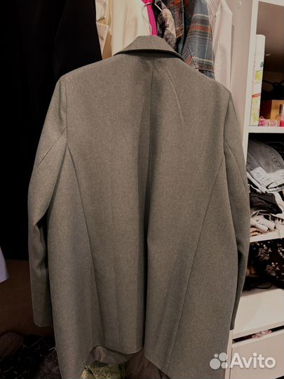 Пиджак серый новый