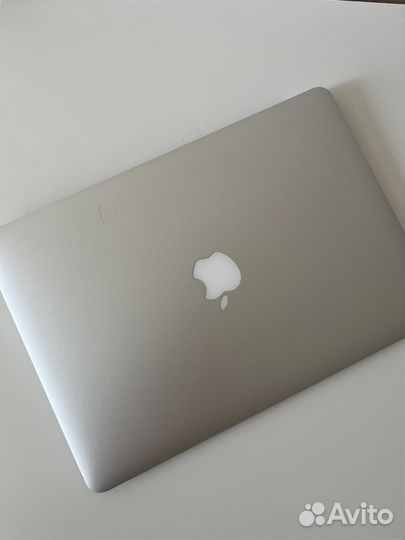 Apple MacBook Air 13 Mid 2011