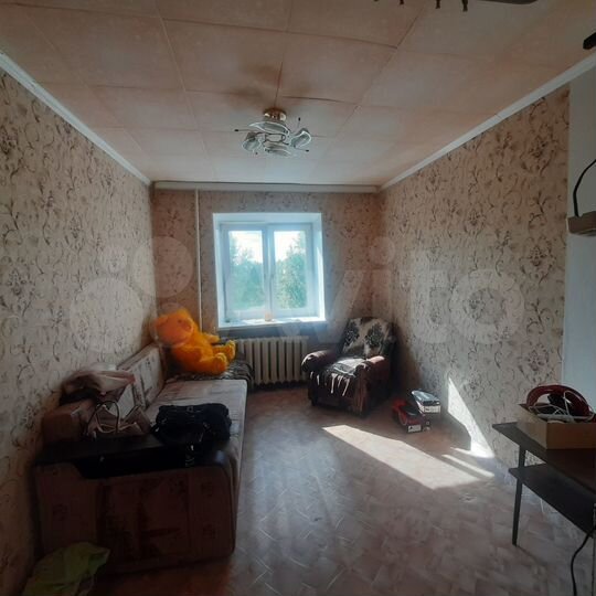 Комната 11 м² в 6-к., 5/5 эт.