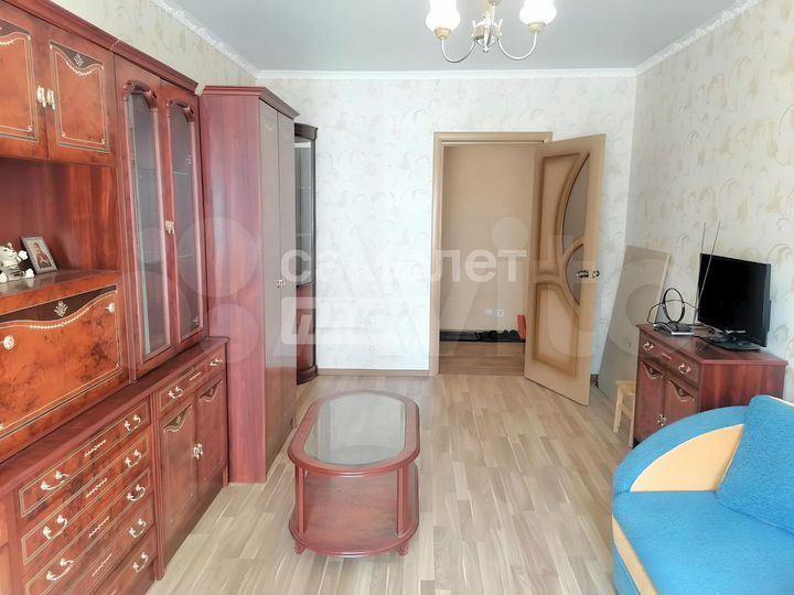 2-к. квартира, 64 м², 1/5 эт.