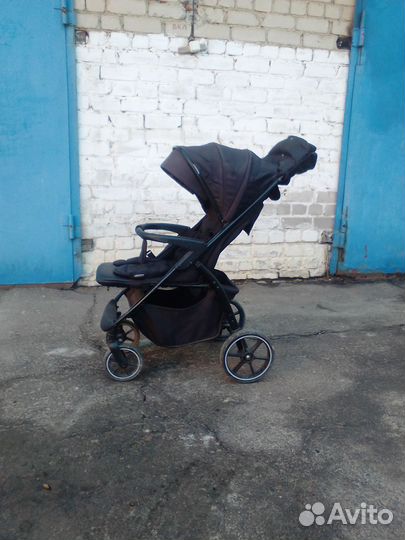Детская коляска