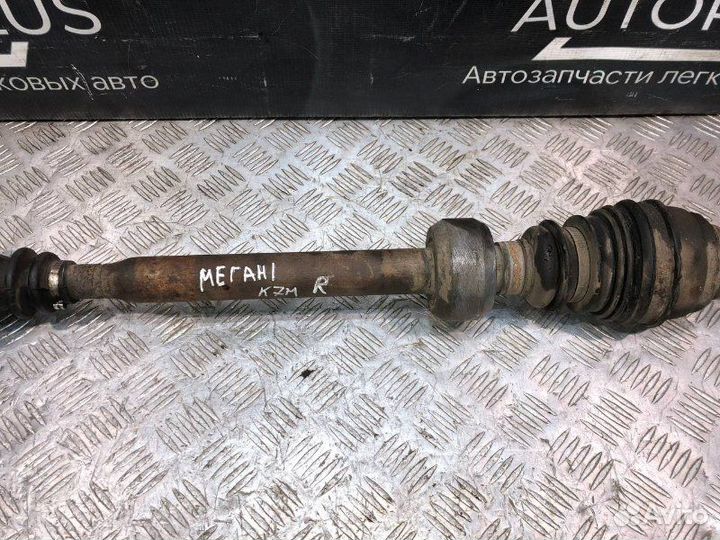 Правый привод Renault Megane хэтчбек 1 2000