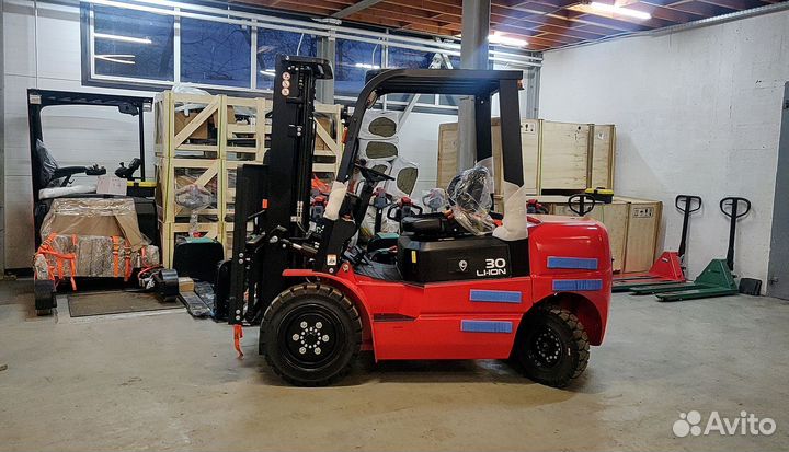 Вилочный погрузчик EP Equipment EFL302, 2024