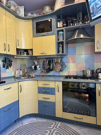 2-к. квартира, 54 м², 2/3 эт.