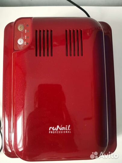 Уф лампа для ногтей