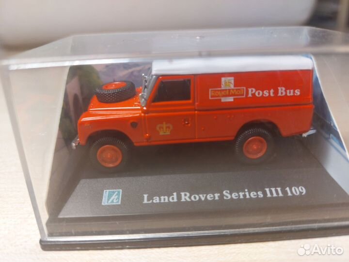 Модель автомобиля 1:72