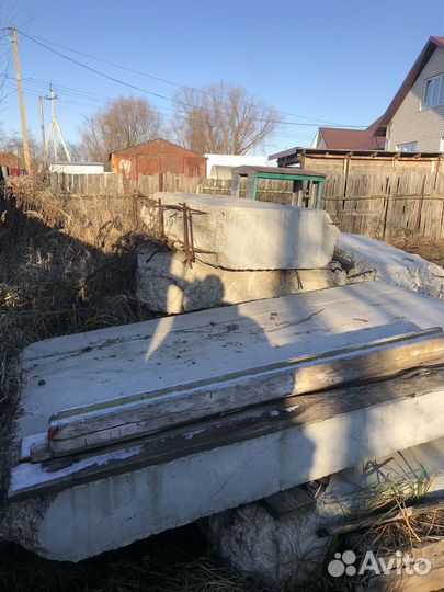 Бетонные блоки