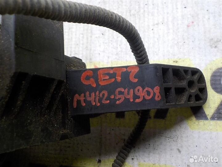 Блок предохранителей Hyundai Getz 2002-2011