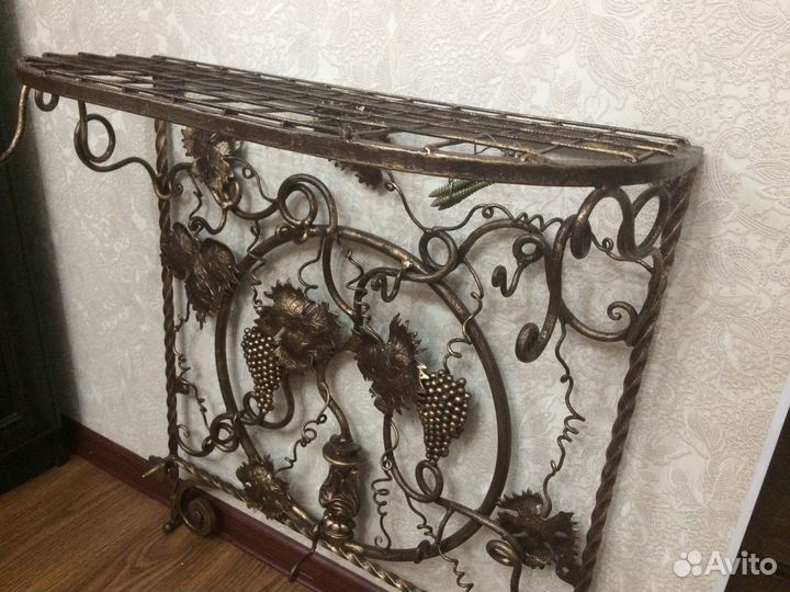 Кованная вешалка для прихожей