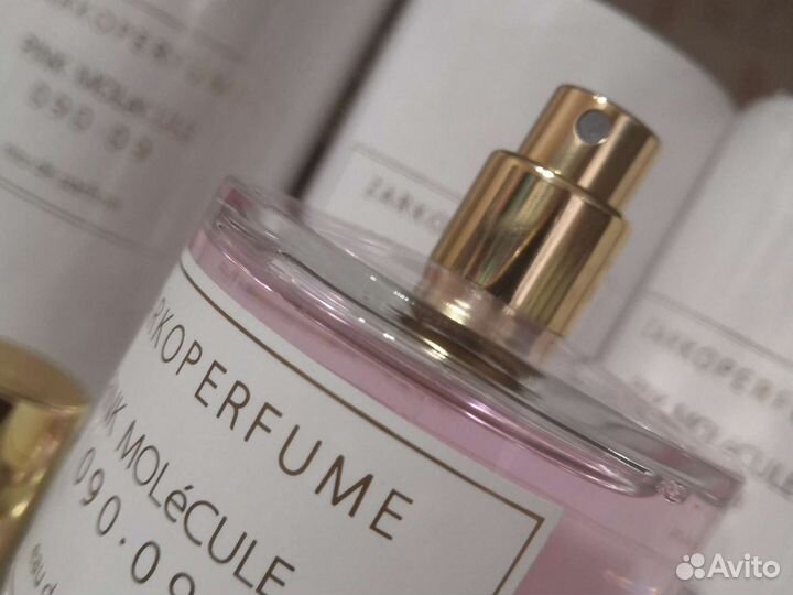 Zarkoperfume Pink Molecule 090.09