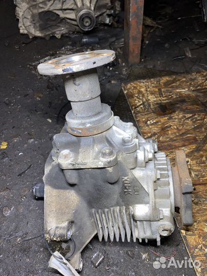 Раздатка QR20DE Nissan X-Trail NT30 331008H503