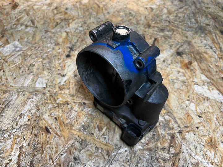 Заслонка дроссельная Audi Q7 (4L 2006-2015) 077 13