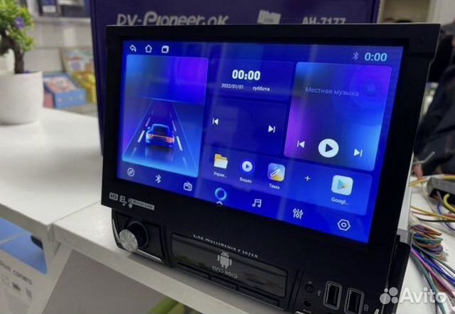 Магнитола 1din android с выдвижным дисплеем