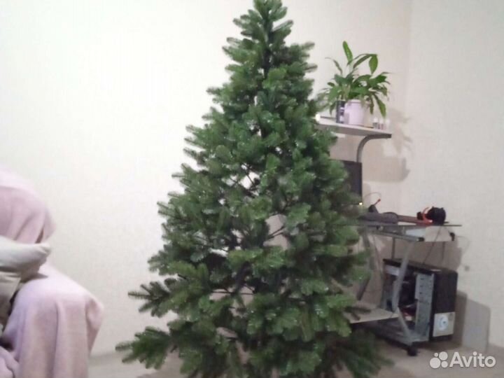 Ёлка литая Россия 180 см