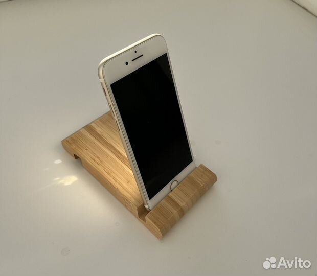 iPhone 7, 32 ГБ