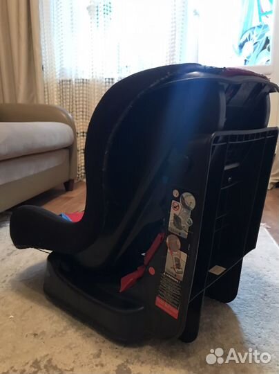 Продам автокресло Nania 0-18кг