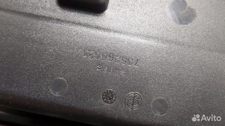 Бардачок Alfa Romeo 147, 2000