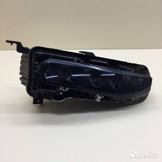 Б/У Б/У Фара правая 8892470494 zeekr