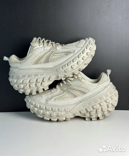 Balenciaga Defender Beige