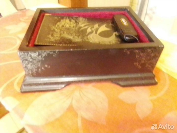 Шкатулка для украшений дерево