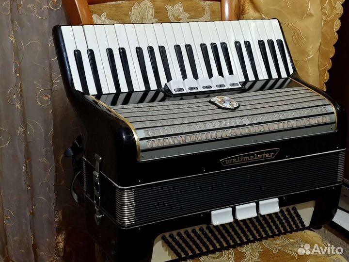 Аккордеон Weltmeister новое состояние концертный
