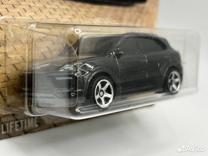 Matchbox Porsche Cayenne Turbo (Чёрный)