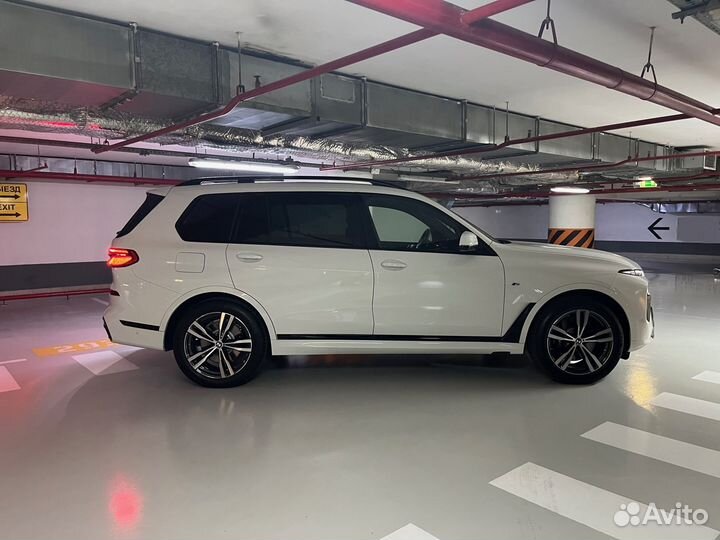 BMW X7 3.0 AT, 2023, 32 км