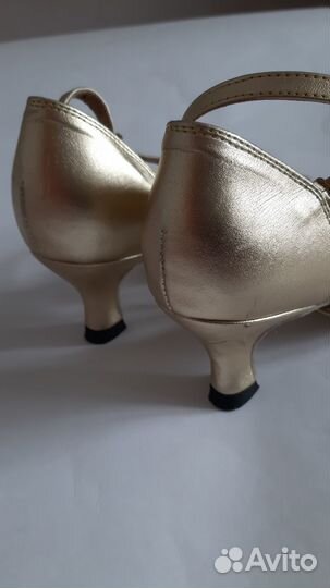 Туфли для бальных танцев