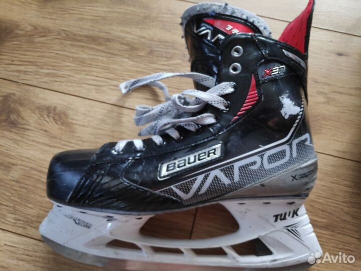Хоккейные коньки bauer vapor