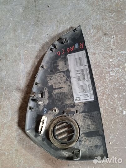 Накладка торпеды Audi A6 C6