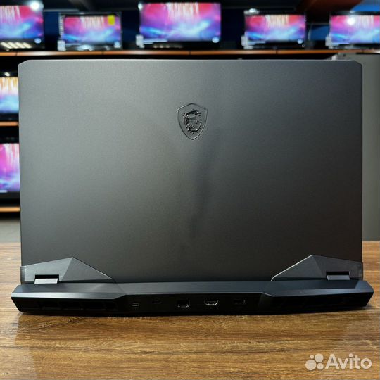 Ноутбук MSI Raider GE76 12UHS-637RU RTX3080Ti/i7