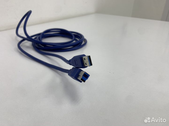 Кабель для компьютера