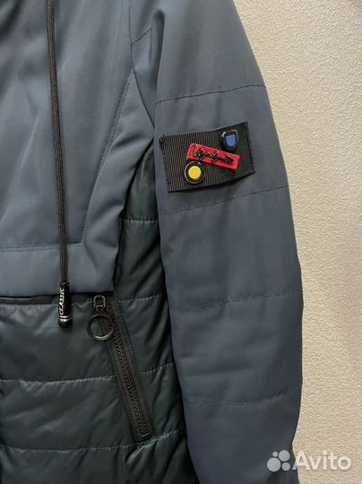 Куртка на девочку