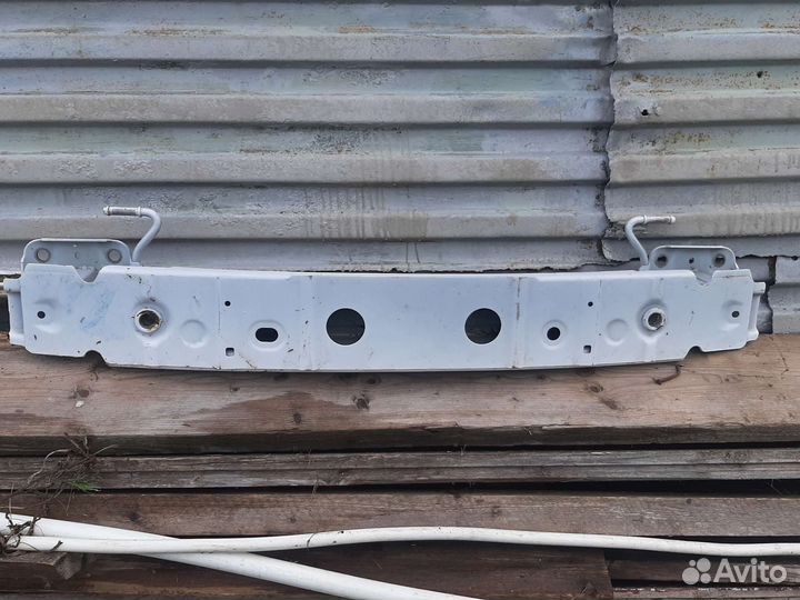 Задний усилитель бампера Мазда6 оригинал