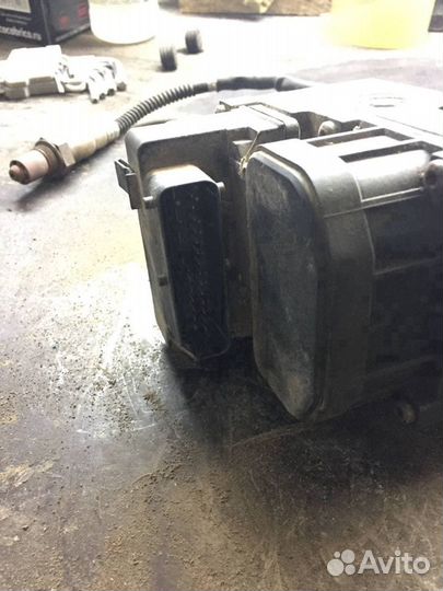 Блок ABS (насос) nissan Almera N16 2000-2006